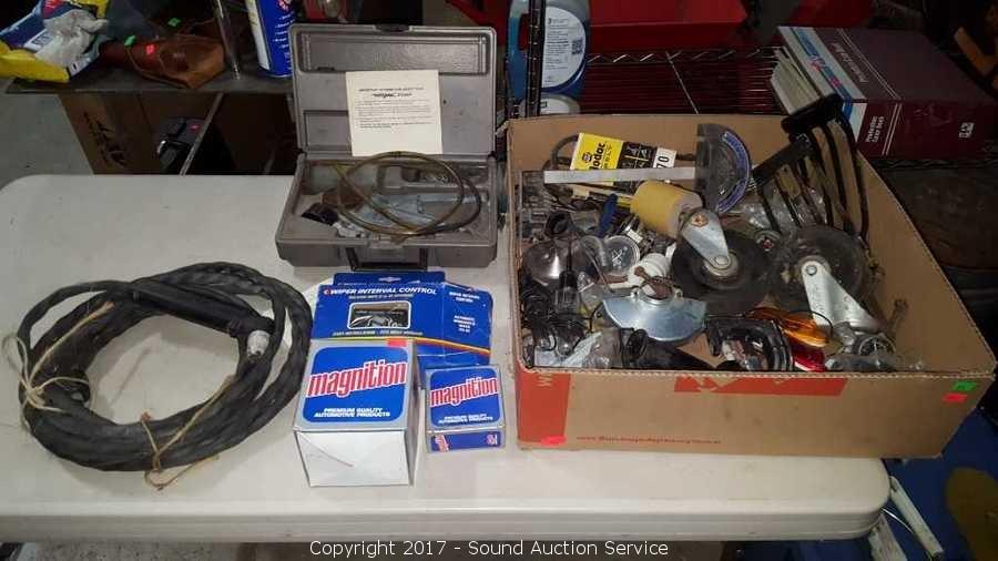 10/06/17 Van Hoof Hot Rod Shop Tool Estate Auction