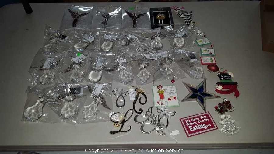 10/12/17 Christmas & Holiday Decor Blowout Auction