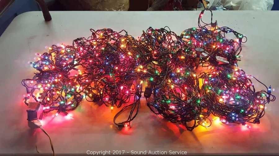 10/12/17 Christmas & Holiday Decor Blowout Auction