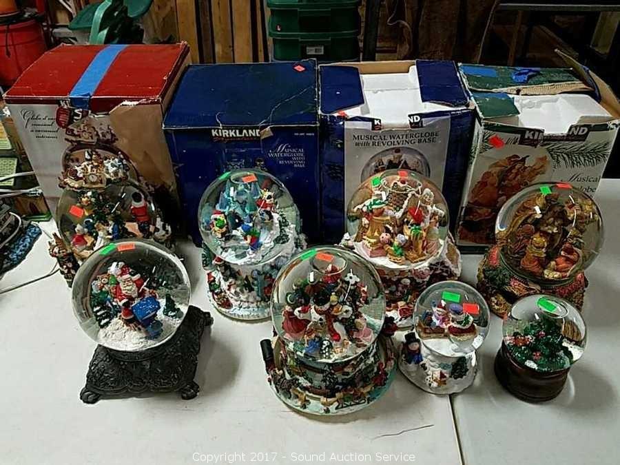 10/12/17 Christmas & Holiday Decor Blowout Auction