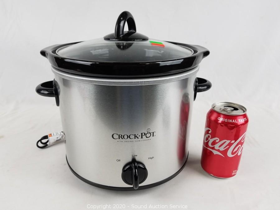 Crockpot 4.5 quart slow cooker (powers on) - looks brand new - Northern  Kentucky Auction, LLC