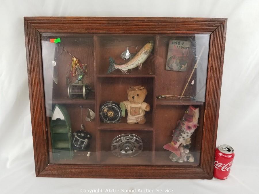 Sound Auction Service - Auction: 06/23/19 Walker, Lancaster Multi  Consignment Auction ITEM: Vtg. Fishing Display Shadow Box