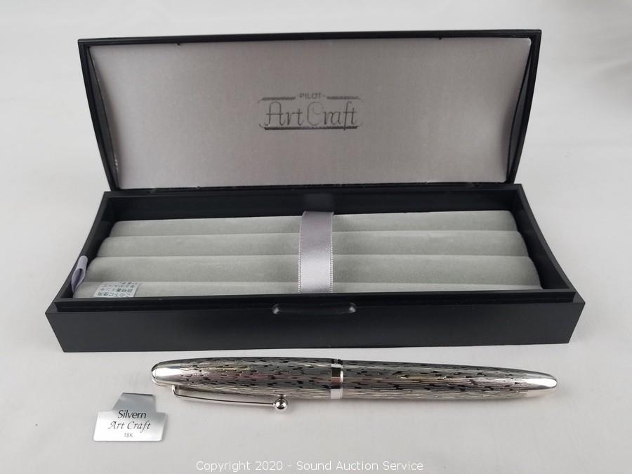 Pilot Art Craft Silver Collection Fountain Pen (2019) - Koushi (Lattice),  18K Fine (Excellent +, Works Well) - Peyton Street Pens