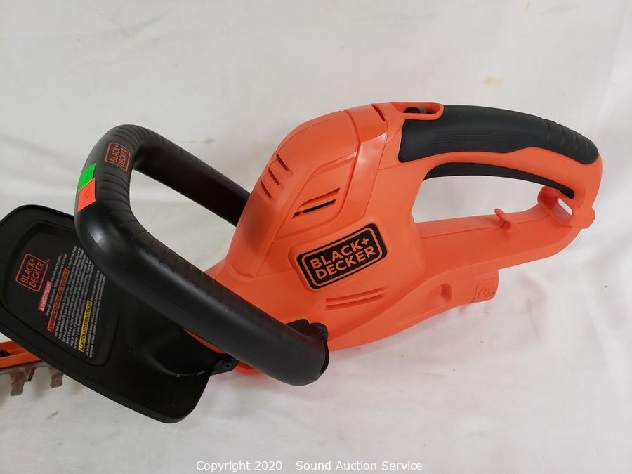 Sound Auction Service - Auction: 07/10/18 Home Improvement & Estate  Furnishings Auction ITEM: Black & Decker Hedgehog Electric Hedge Trimmer