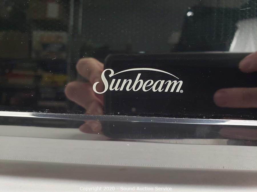 Sunbeam Microwave. Works Auction