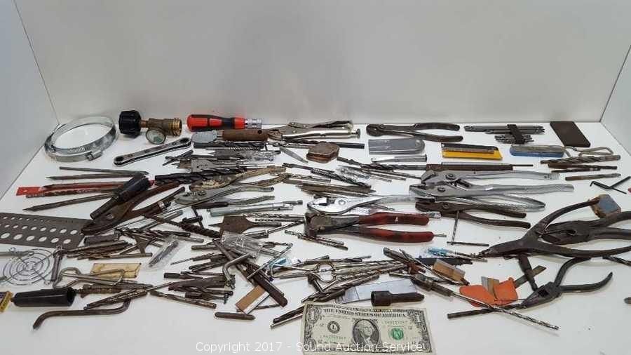 11/21/17 Antiques & Collectibles Estate Auction