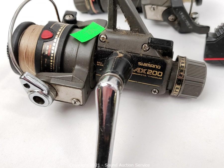 VINTAGE SHIMANO AX200 Spinning Reel made in Japan w/ Box & Papers