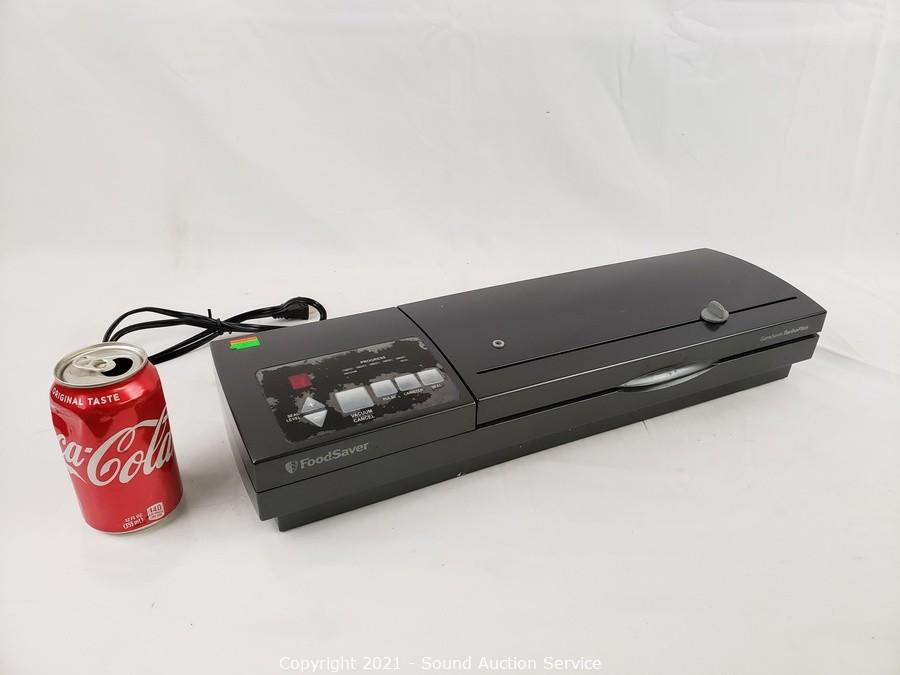 At Auction: Black & Decker FreshGuard vacuum sealer