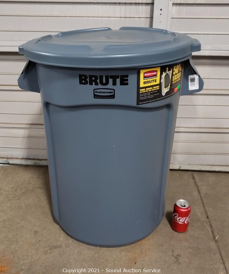 32 Gal BRUTE Trash Can, Rubbermaid BRUTE 32 Gallon