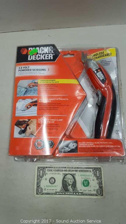 Black and Decker 3.6 V Powered Scissors 