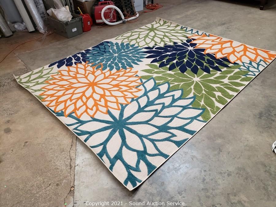 Coastal Tile Rug - 7 x 9