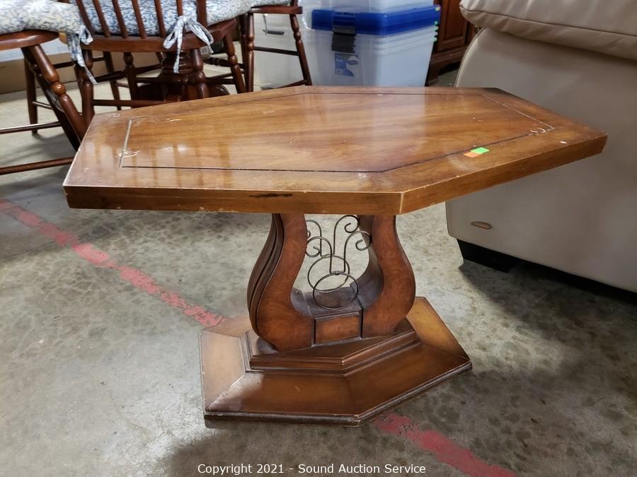 11/12/21 Rogers, Wall & Others Online Auction