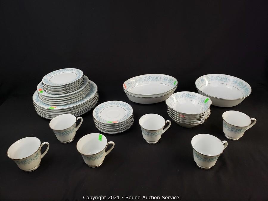 Sound Auction Service - Auction: 11/24/21 Hammack, Donges & Others Online Auction  ITEM: 28pc Noritake Milford Fine China