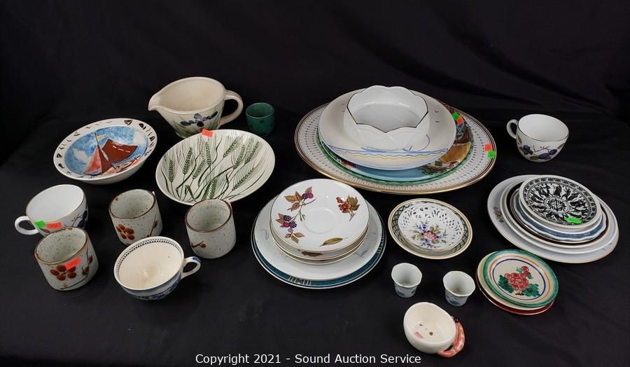 12/11/21 Singer, Bergman & Others Online Auction