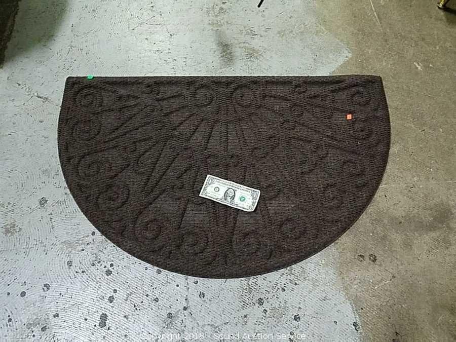 01/09/18 Comfy Cozy New Year Auction