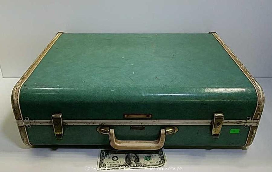 vintage towncraft luggage