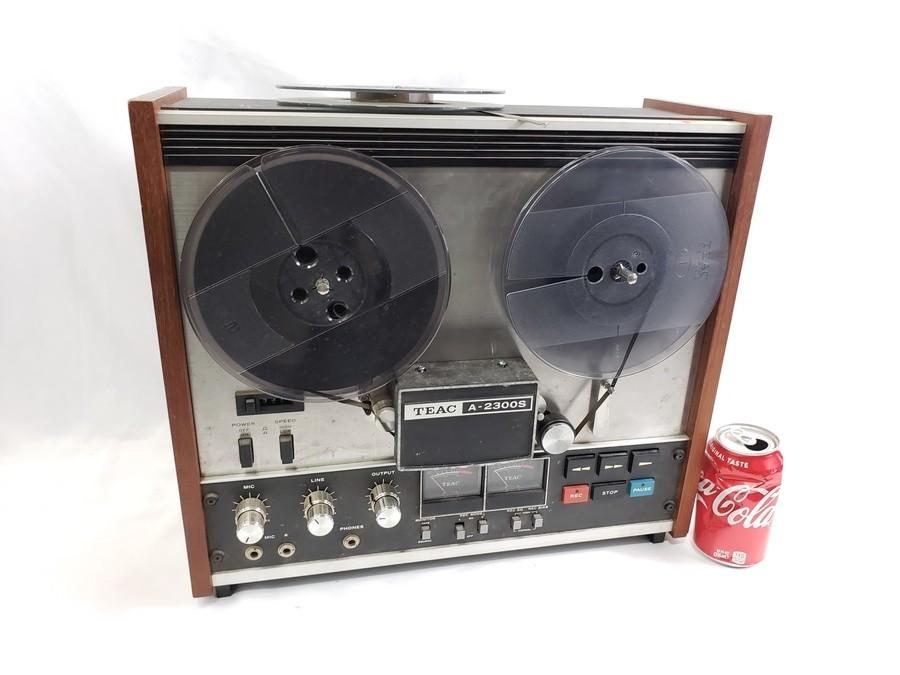 Sound Auction Service - Auction: 01/04/22 Holiday & Collectibles Online  Estate Auction ITEM: Teac A-2300S 8mm Reel to Reel Player