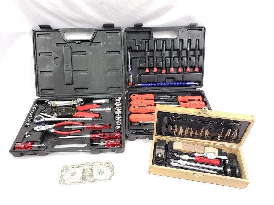 Sound Auction Service - Auction: 01/29/19 Tool & Estate Auction ITEM: 18pc. Miracle  Blade Knife Set w/Block