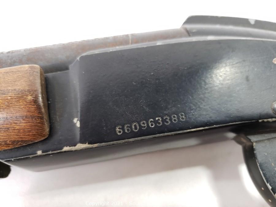 Sound Auction Service - Auction: 01/04/22 Peoples, King & Others Online  Estate Auction ITEM: Ithaca M-66 Supersingle 20GA Shotgun