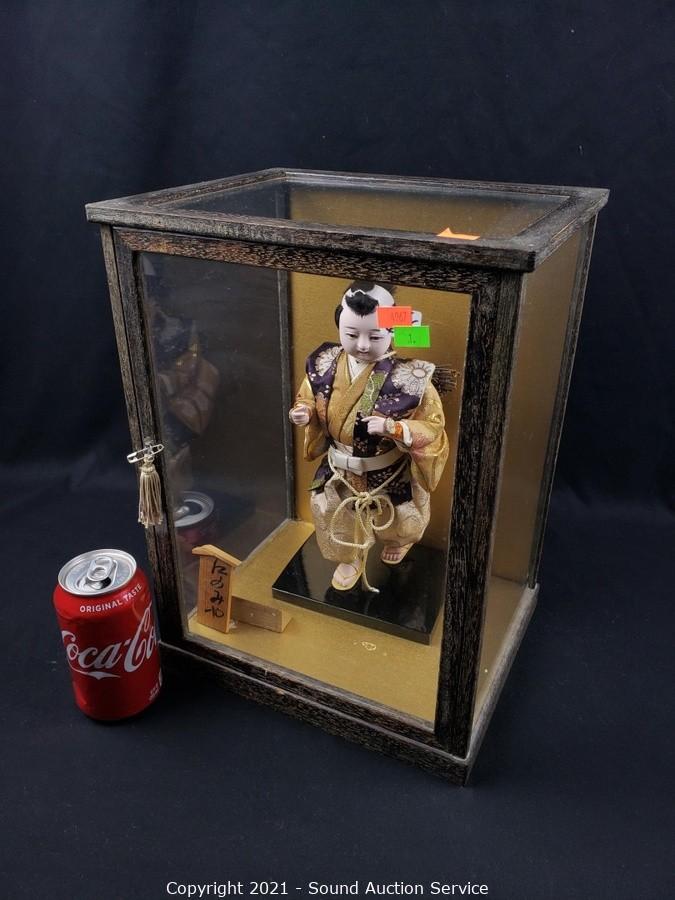 Sound Auction Service - Auction: 01/10/22 Asian Collectibles & Estate Online  Auction ITEM: Vtg Asian Porcelain Bisque Doll w/Glass Display