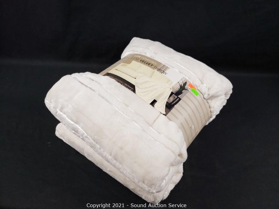 01/10/22 Asian Collectibles & Estate Online Auction