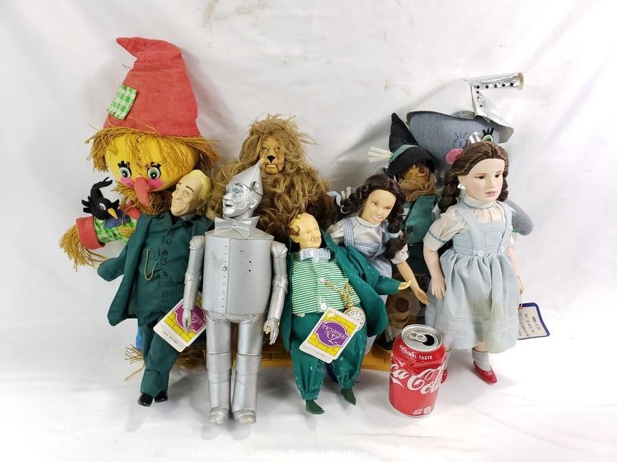 Wizard of best sale oz collectible dolls