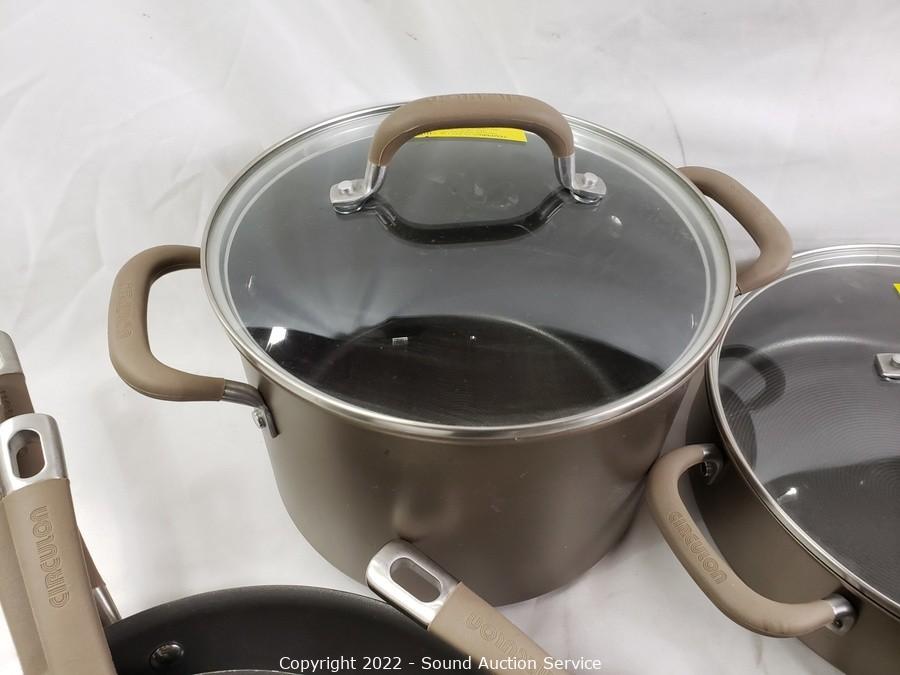 Lot 16 - Magnalite Cookware - Large Set - Sac Valley Auctions