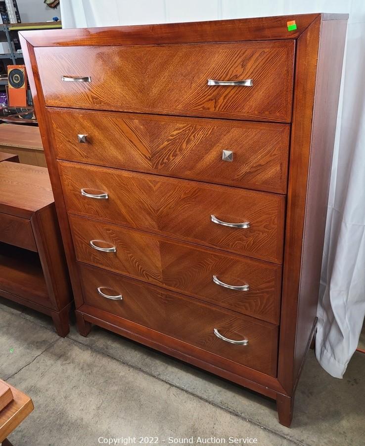 Sound Auction Service - Auction: 03/31/22 Antique Furniture