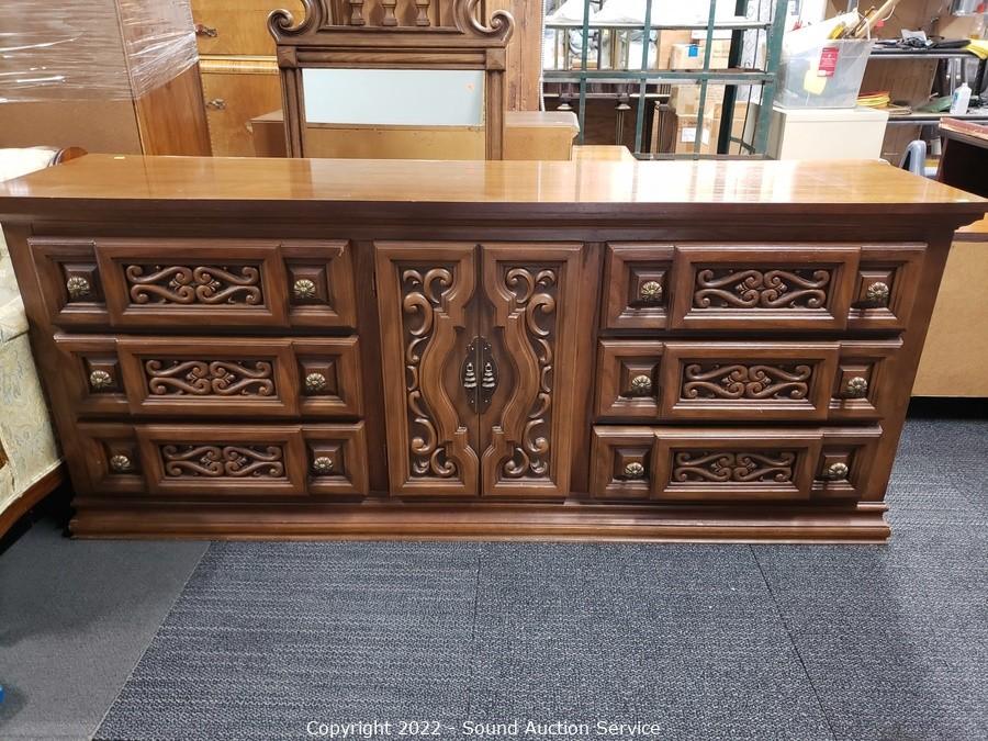 Sound Auction Service - Auction: 03/31/22 Antique Furniture