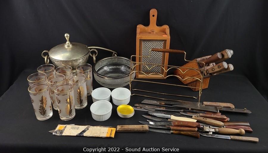 Sound Auction Service - Auction: 03/31/22 Antique Furniture, Artwork, Tools  & More Online Auction ITEM: 5ct Princess House Stainless Cookware w/Lids