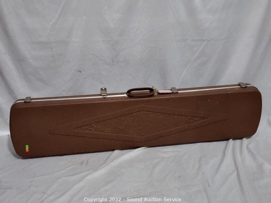 Sound Auction Service - Auction: 04/18/22 Antiques, Collectibles, Artwork &  More Online Auction ITEM: Insulated Rifle Case