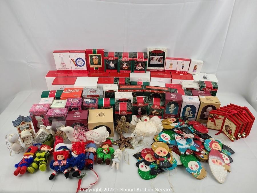 Sound Auction Service - Auction: 04/18/22 Holiday, Home Decor, Furniture &  More Online Auction ITEM: Assorted Hallmark & Other Keepsake Ornaments