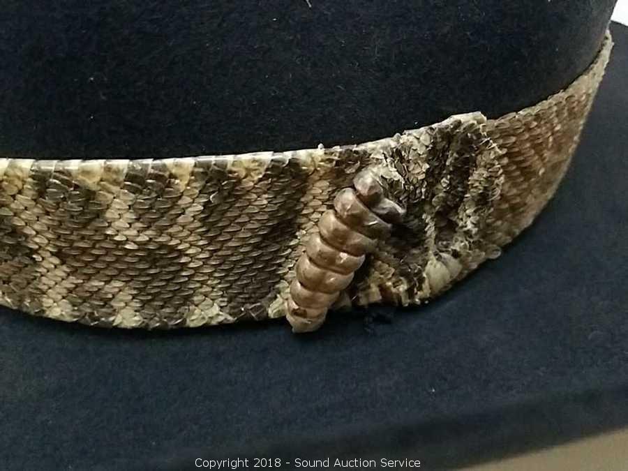 Sound Auction Service - Auction: 1/30/18 Fishing, Hunting & Antique's  Auction ITEM: Western Genuine Beaver & Snakeskin Cowboy Hat