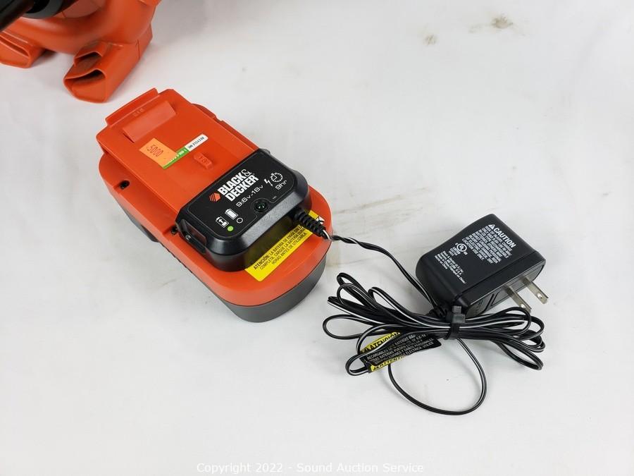 Black & Decker 18v Blower w/2 batteries & charger for Sale in Brooklyn, NY  - OfferUp