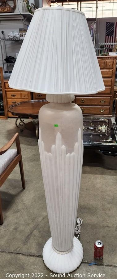 5/04/22 2007 Ford Edge, Kubota Generator, Furniture & More Online Auction