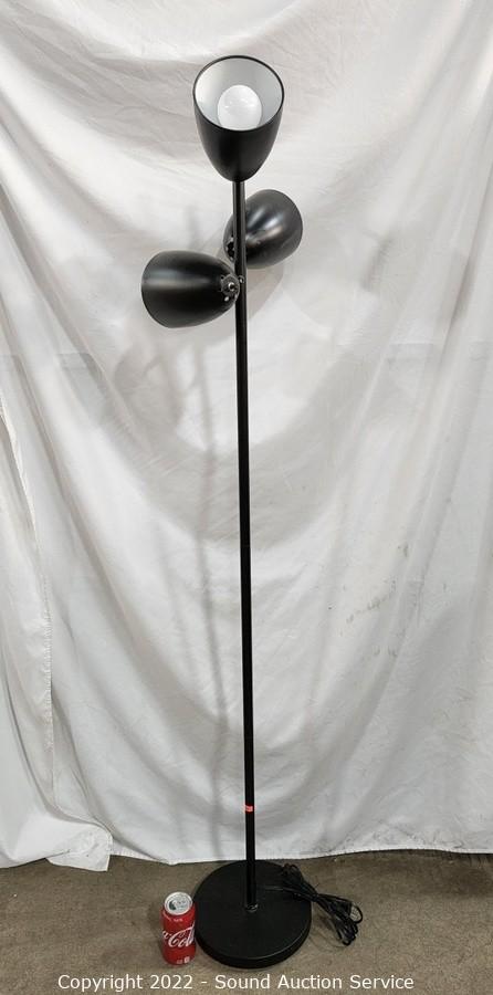 05/16/22 Yard Art, Scale Modeling, Household Online Auction