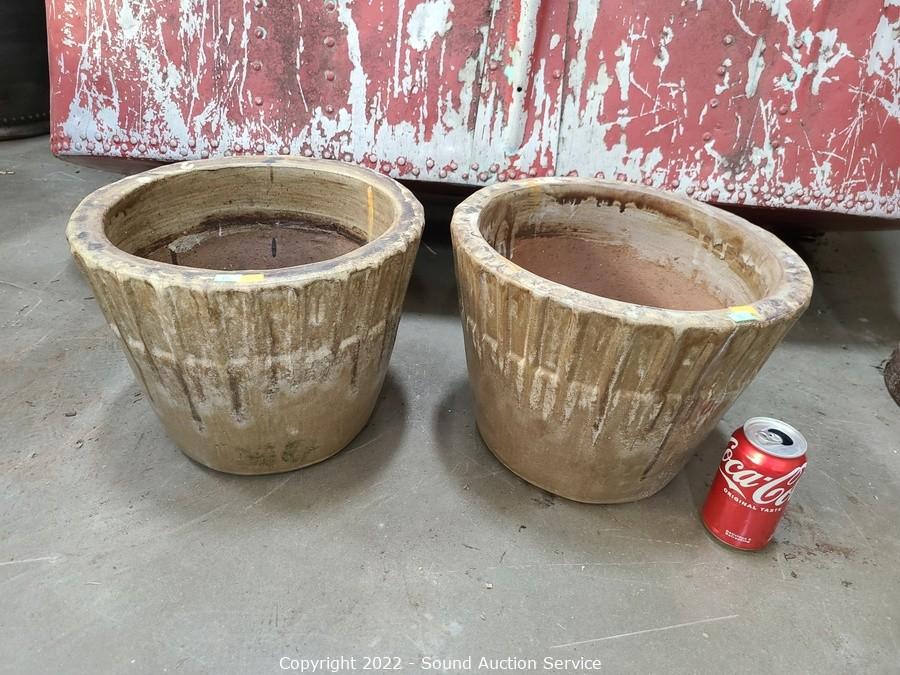 05/26/22 Rustic Yard Art, Furniture, Collectibles Online Auction