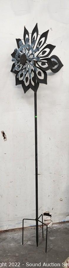 05/26/22 Rustic Yard Art, Furniture, Collectibles Online Auction