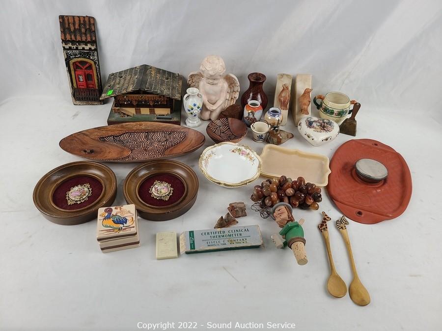 05/26/22 Rustic Yard Art, Furniture, Collectibles Online Auction