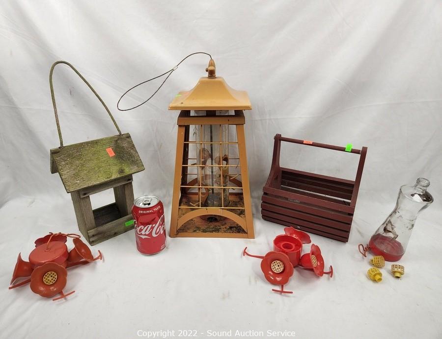 05/26/22 Rustic Yard Art, Furniture, Collectibles Online Auction