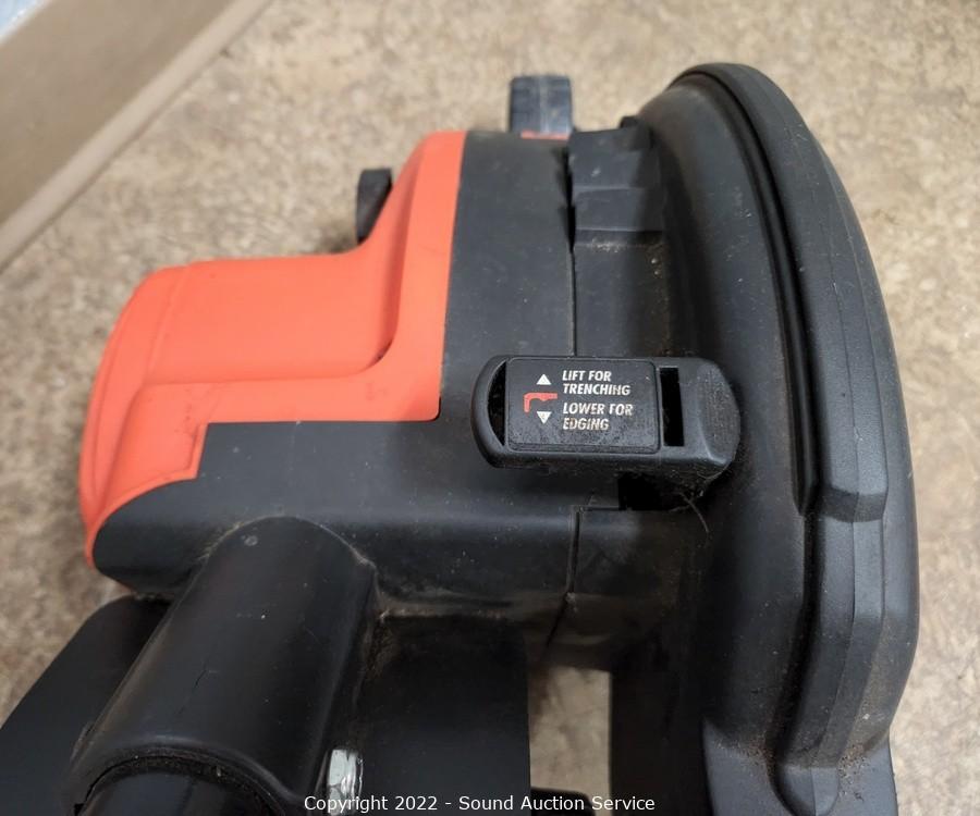 Herculodge: Dan Discovers Great Deal: Only $20 for a Black & Decker  Worksite Radio at Sam's Club