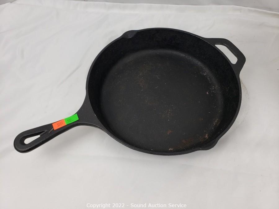 Sound Auction Service - Auction: 12/08/20 Welch, Budelman & Others  Consignment Auction ITEM: 2pk Tramontina Red Cast Iron Enamel Dutch Ovens