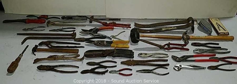 Sold at Auction: COLLECTION OF 13 VARIOUS ANTIQUE & VINTAGE