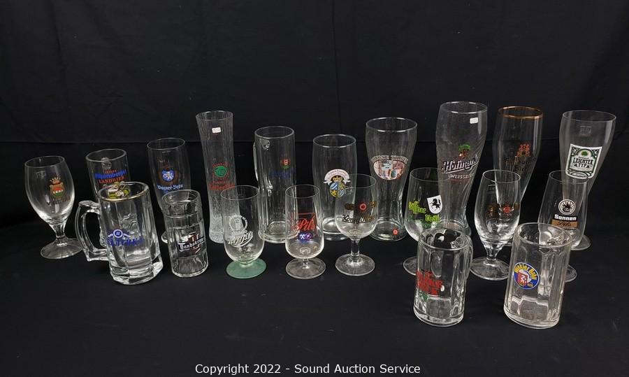 Sound Auction Service - Auction: 08/10/23 SAS Williams, Castro Online  Auction ITEM: Slow Cooker, Glass Roasters, Glasses