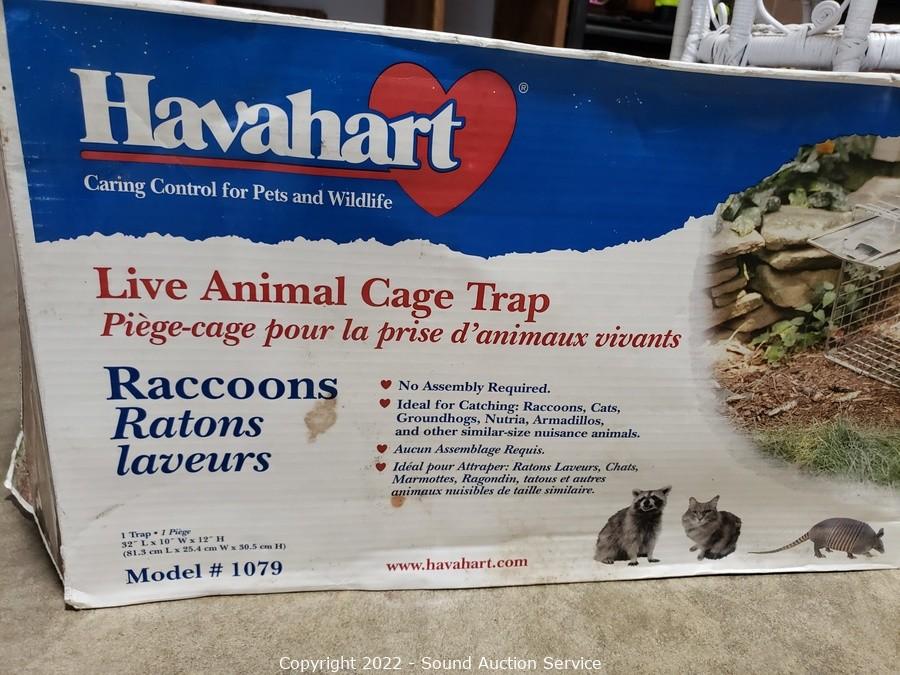 Havahart 1079 Live Animal Cage Trap - Roller Auctions