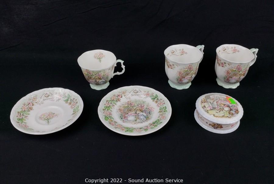Sound Auction Service - Auction: 8/30/22 Antiques & Vintage Collectibles  Auction ITEM: 4 Royal Doulton Brambly Hedge Porcelain Decor