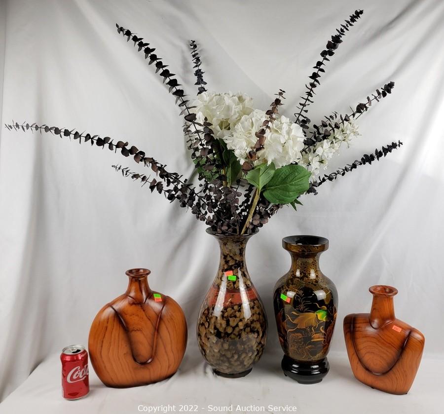 Sound Auction Service - Auction: 11/01/22SAS Carpenter, Leicht Online  Auction ITEM: 4 Beautiful Vases w/Faux Floral Decor