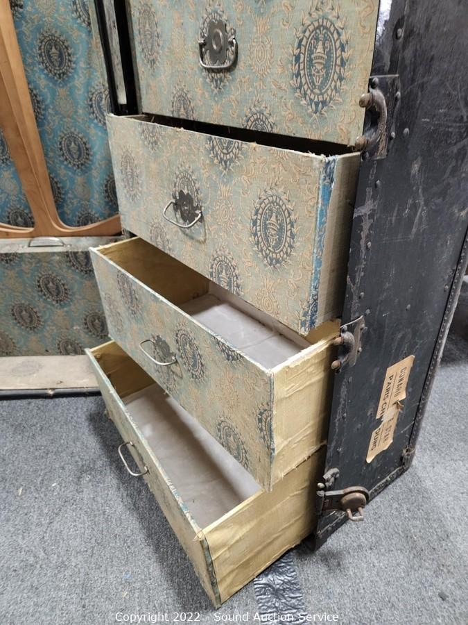 Sound Auction Service - Auction: 12/15/22 SAS McDaniel, St. Clair Online  Auction ITEM: Antique Steamer Wardrobe Trunk