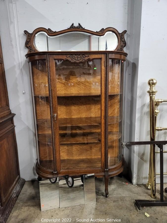 Antique oak deals curio cabinet