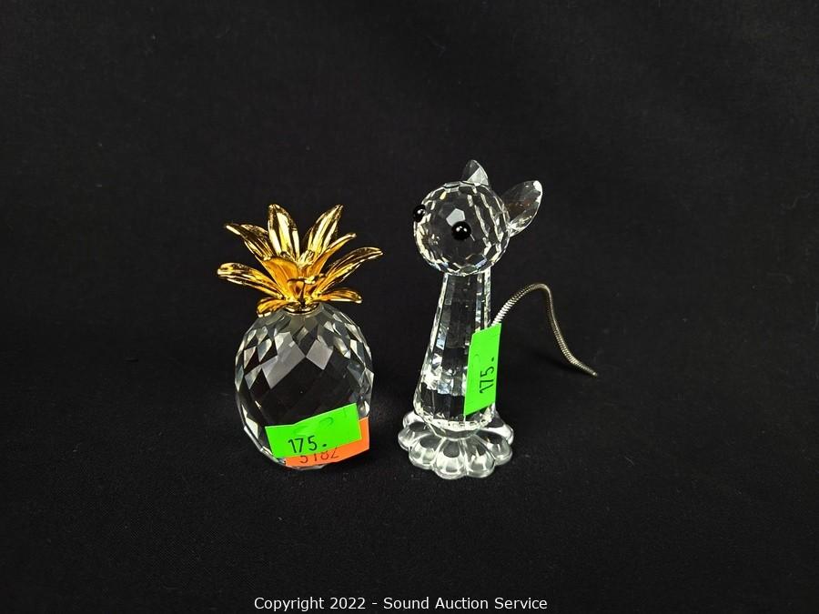 Sound Auction Service - Auction: 01/06/23 SAS Lockhart, Tenkey Online  Auction ITEM: Swarovski Crystal Cat & Pineapple Sculptures